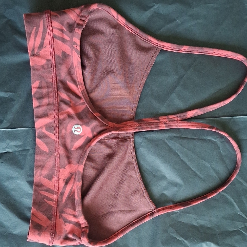 Lululemon Y Bra Sz 6